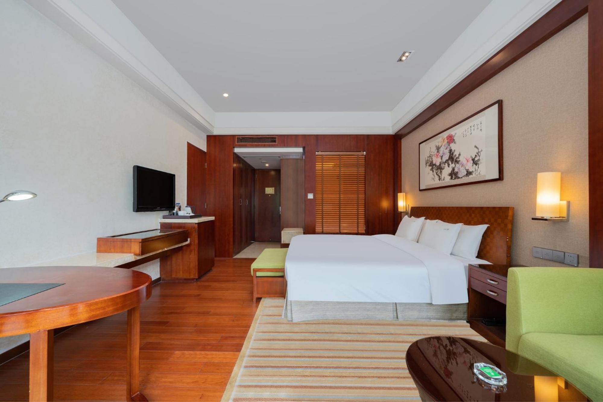 היפיי Holiday Inn Resort Chaohu Hot Spring By Ihg מראה חיצוני תמונה