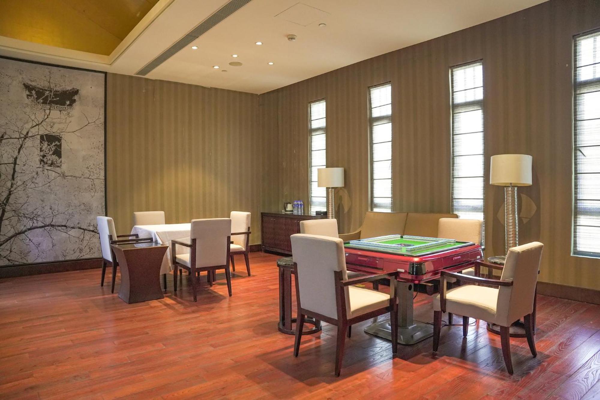 היפיי Holiday Inn Resort Chaohu Hot Spring By Ihg מראה חיצוני תמונה